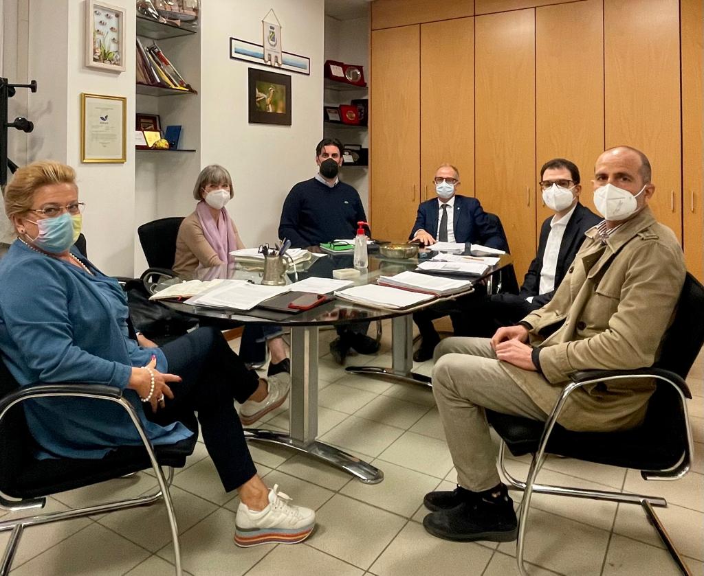 CT SERVIZI: FICOTTO AMMINISTRATORE UNICO E REGOLAMENTAZIONE DEGLI ACCESSI A MARE