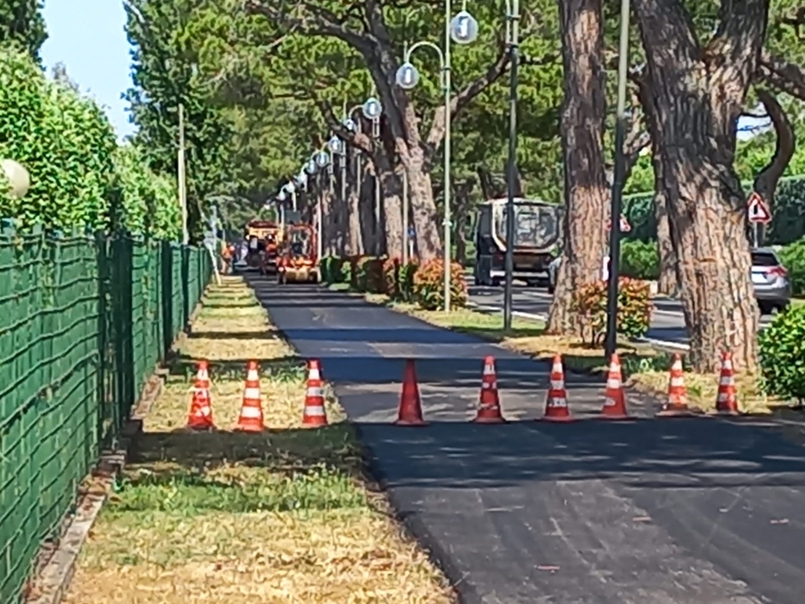 AL VIA LA MESSA IN SICUREZZA DELLA CICLABILE DI VIA FAUSTA