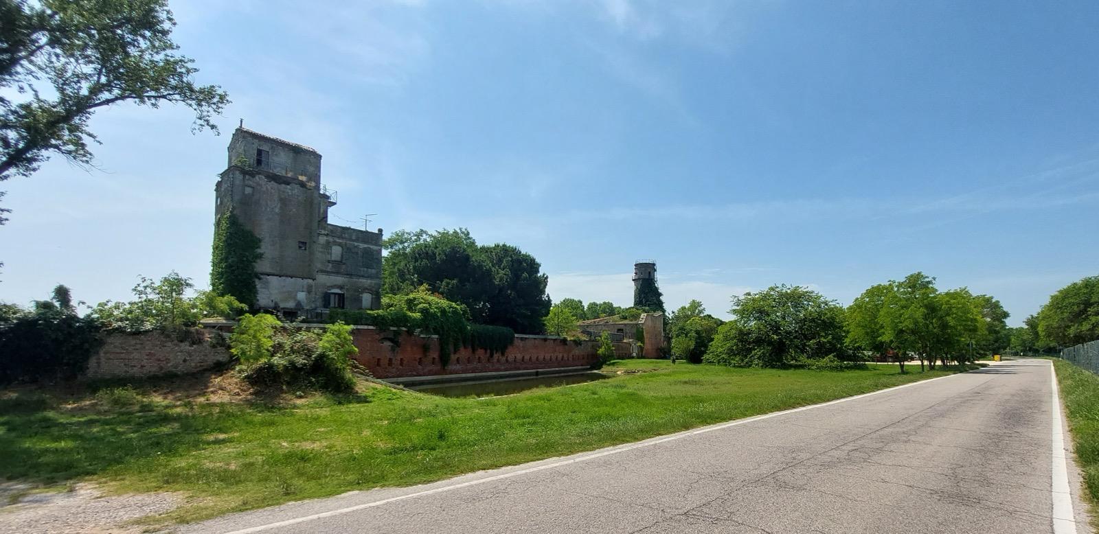 FORTE VECCHIO, AVVIATO IL CONFRONTO CON IL DEMANIO: L’AMMINISTRAZIONE CONFERMA LA VALORIZZAZIONE PUBBLICA DEL BENE