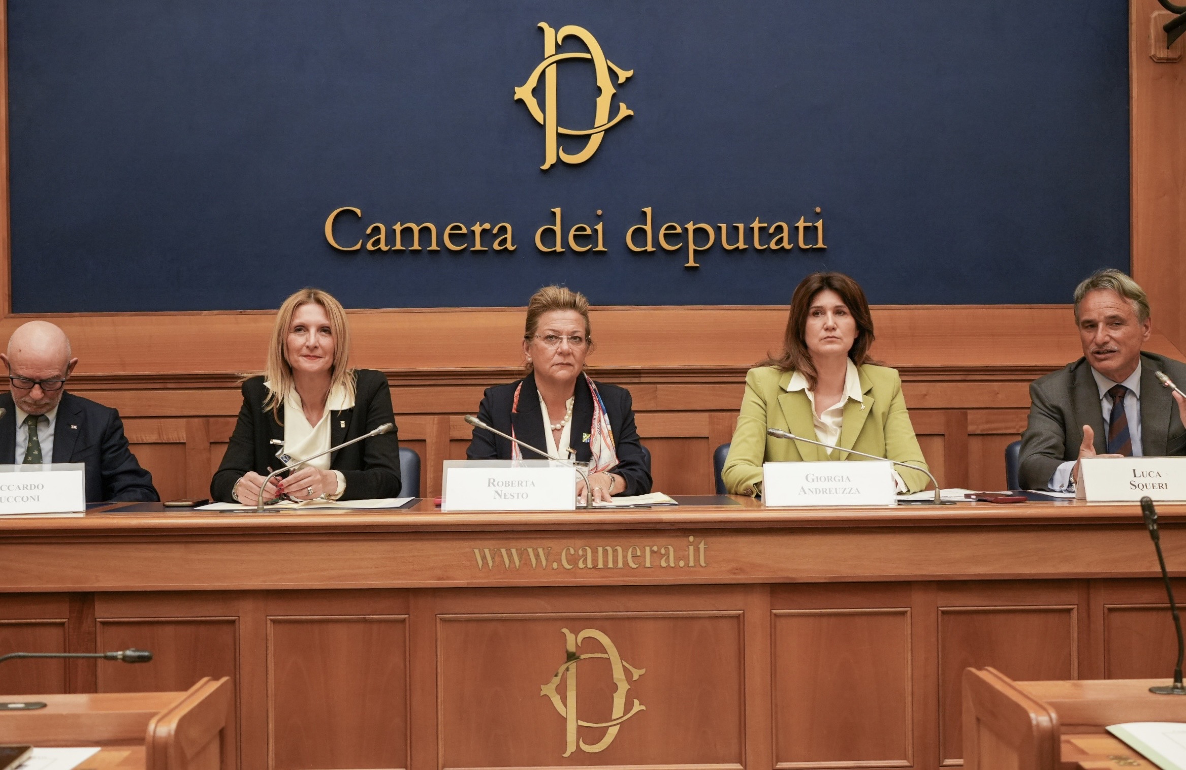 STATUS DI COMUNITA’ MARINE